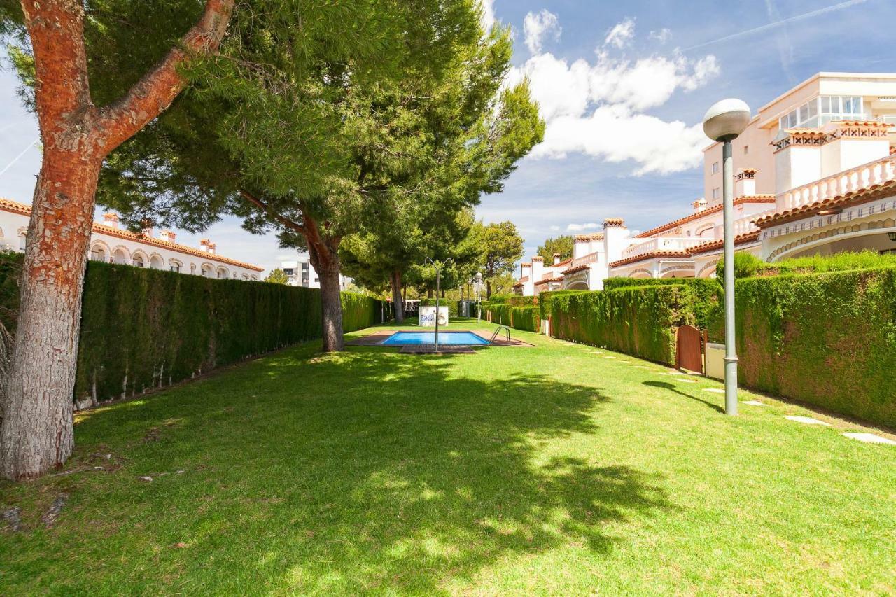 Vila Uhc Bosque II Family Complex L'L'Hospitalet de l'Infant Exteriér fotografie